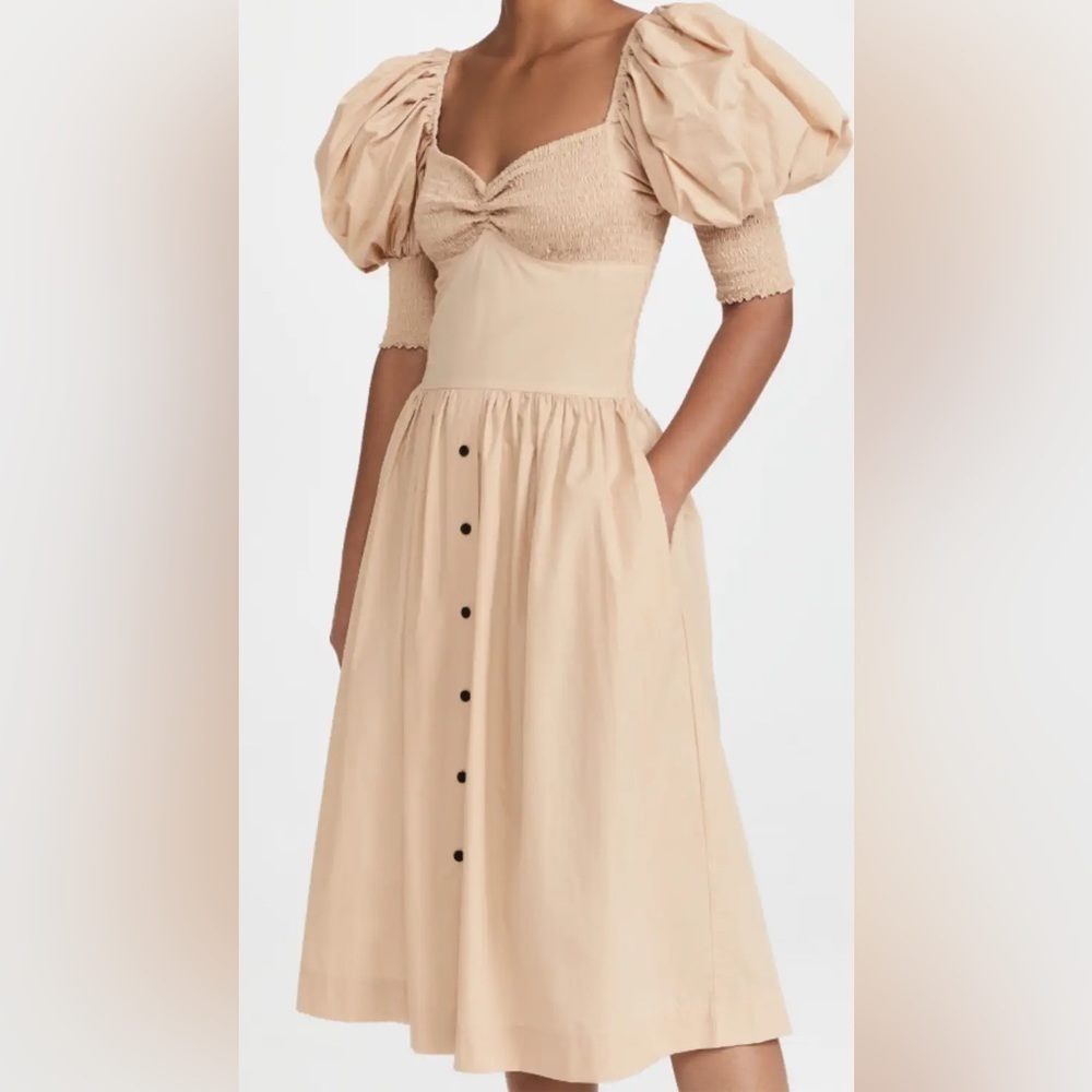 SWF
Puff Sleeve Sweetheart Dress (1)